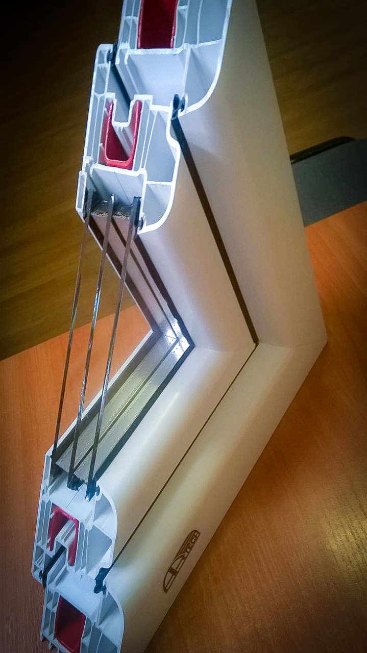 PVC logi